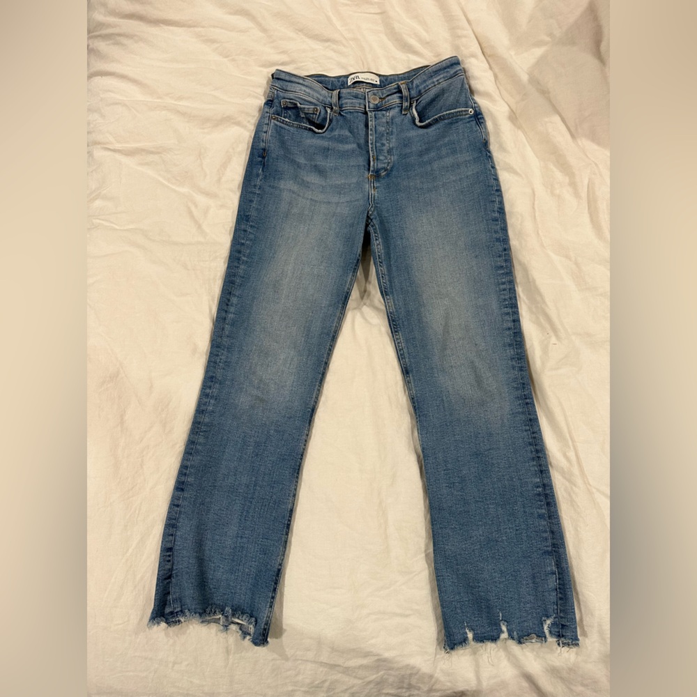 ZARA - Blue Denim High Rise Straight Leg Cropped Jeans